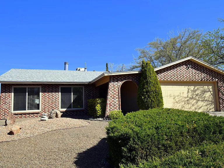8221 Portales St NE — Photo 1