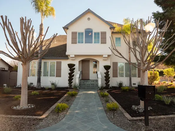 16420 W La Chiquita Ave, Los Gatos, CA 95032