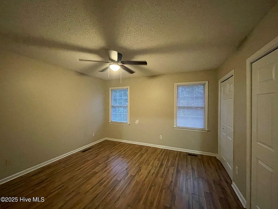1st image of 3816 Sterling Pointe Dr Unit I7