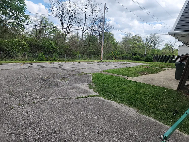 564 Barnett Rd #A-B — Photo 10