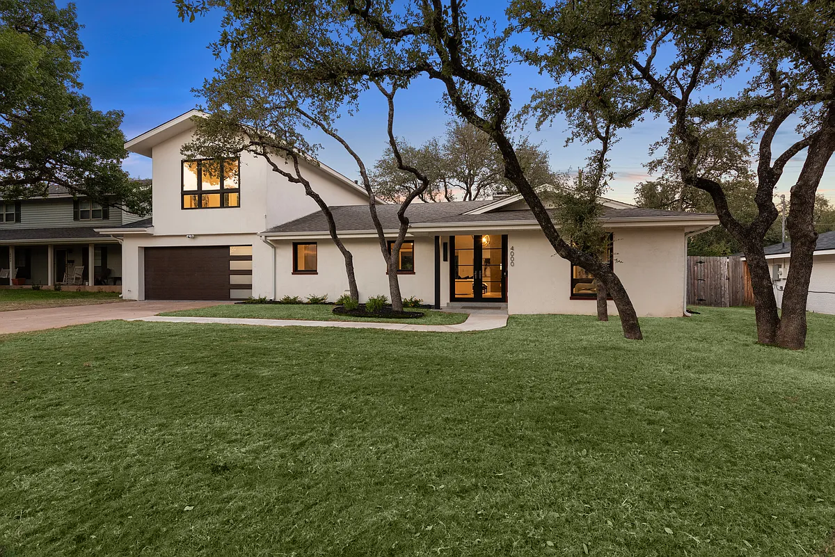 Building Photo - 4000 Greystone Dr