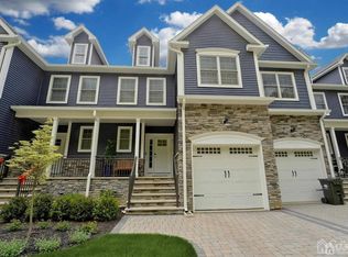 41 Valentino Dr, Old Bridge, NJ 08857
