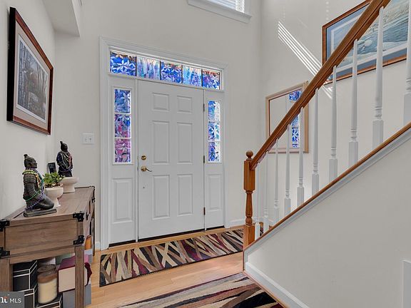 5th image of 8112 Rainwater Cir