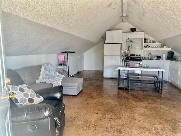 laredo-texas-250998183 picture