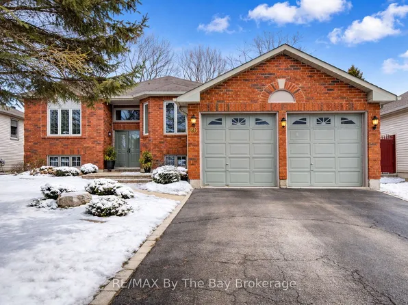 26 Brouwer Cres, Wasaga Beach, ON L9Z 1L8