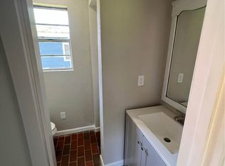 325A W Juarez Ave, De Leon, TX 76444