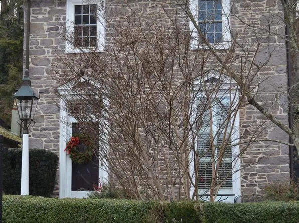 3721 River Rd, Lumberville, PA 18933