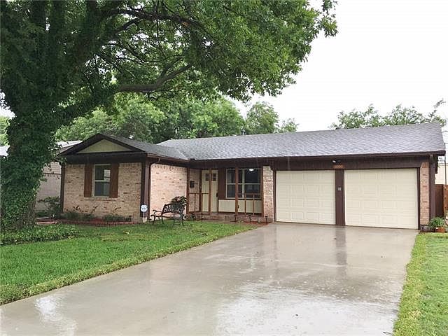1st image of 1001 N Cottonwood Dr