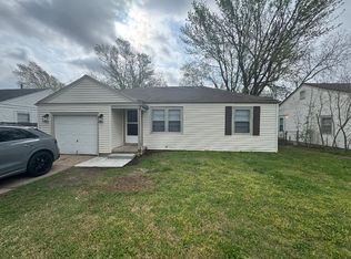 646 S Barlow St, Wichita, KS 67207