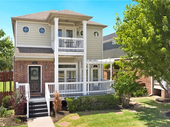 619 N Rupple Rd, Fayetteville, AR 72704