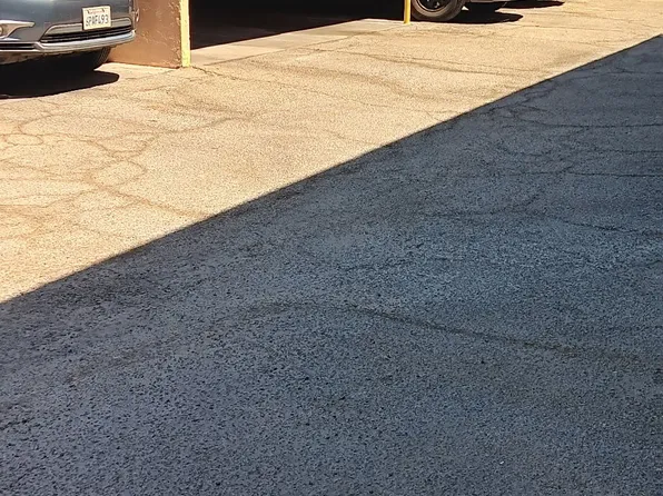 13029 Vanowen St, North Hollywood, CA 91605