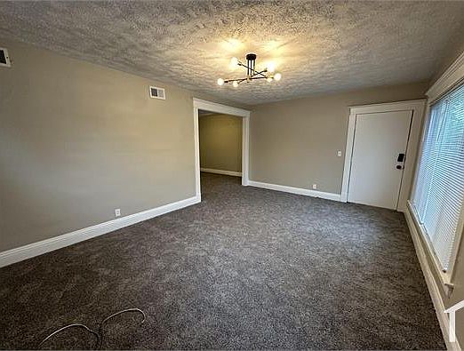 3rd image of 902 Eureka St #1