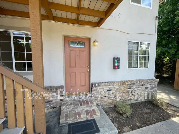 2701 San Fernando Way APT 2, Sacramento, CA 95818