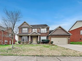1025 Addington Rd, Hendersonville, TN 37075