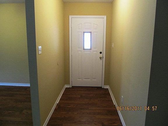 2nd image of 706 Tom Temple Dr
