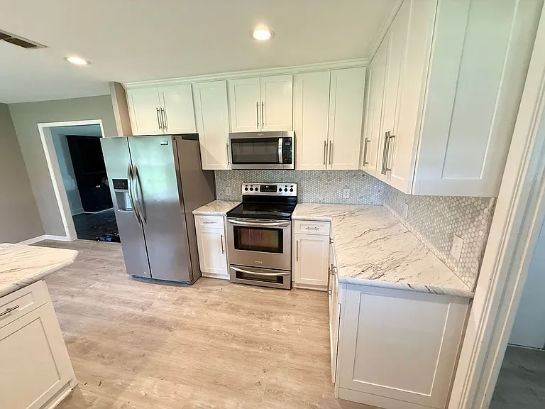 1406 Jeff Davis Dr — Photo 10