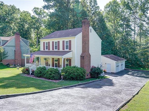 2nd image of 2500 Mistwood Forest Dr