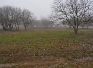 Gibson Rd, Waxahachie, TX 75165