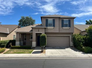 3621 W Pomegranate Ln, Fresno, CA 93711
