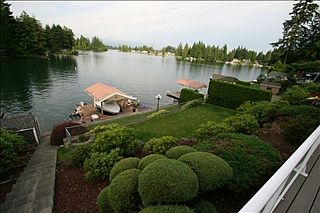 2nd image of 3813 Lakeridge Dr E