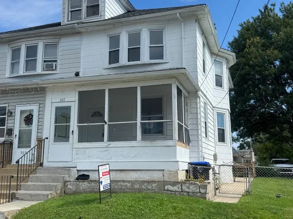 307 Taylor Ave, Upper Chichester, PA 19061