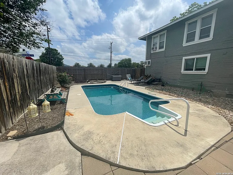 743 Eleanor Ave #101 — Photo 10