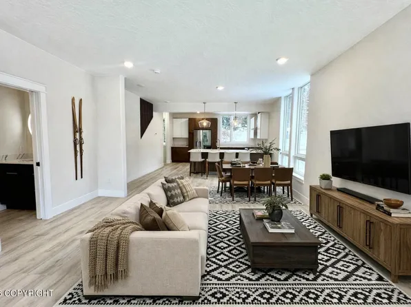 1538 Alyeska Hwy #5, Girdwood, AK 99587