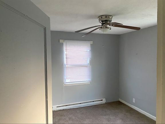 3rd image of 1403 Edgemont Ave