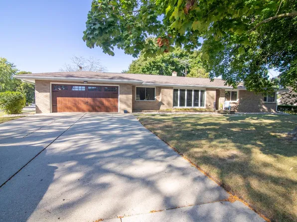 314 Hillcrest DRIVE, Beaver Dam, WI 53916