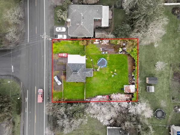 2692 Sunnyview Rd NE, Salem, OR 97301
