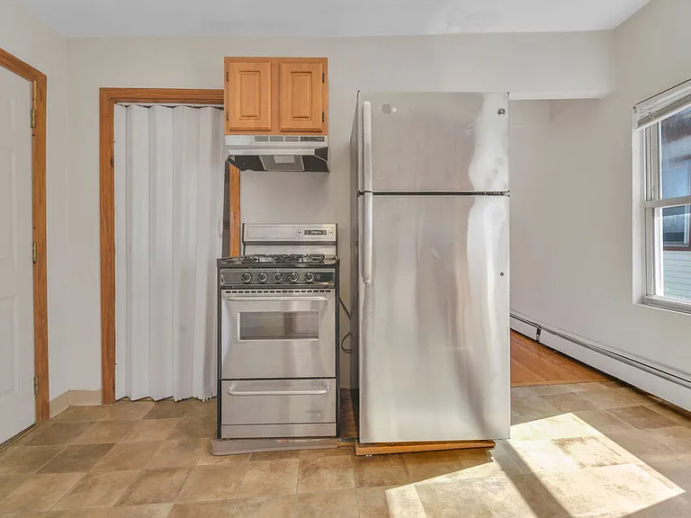 11 Carpenter St #3 — Photo 12