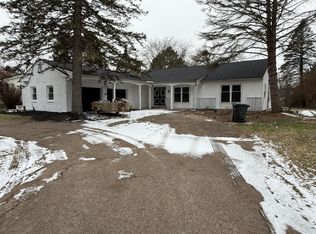 237 Watkins Ln, Battle Creek, MI 49015