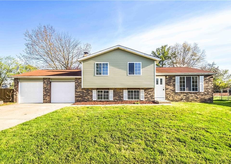 1st image of 10326 Starhaven Cir