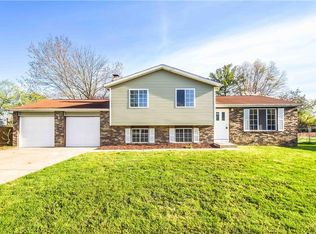 10326 Starhaven Cir, Indianapolis, IN 46229
