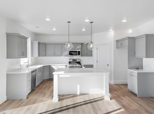 2409 W 2950 N #101, Farr West, UT 84404