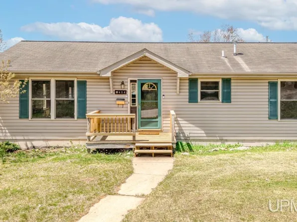 404 Beech St, Kingsford, MI 49802