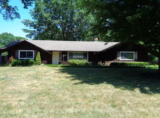 1950 S Glencrest Dr, Springfield, MO 65804