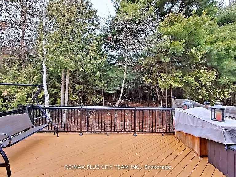 16 Edison Way — Photo 30