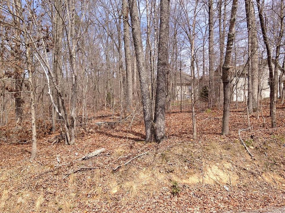 1st image of 330 Oostanali Cir