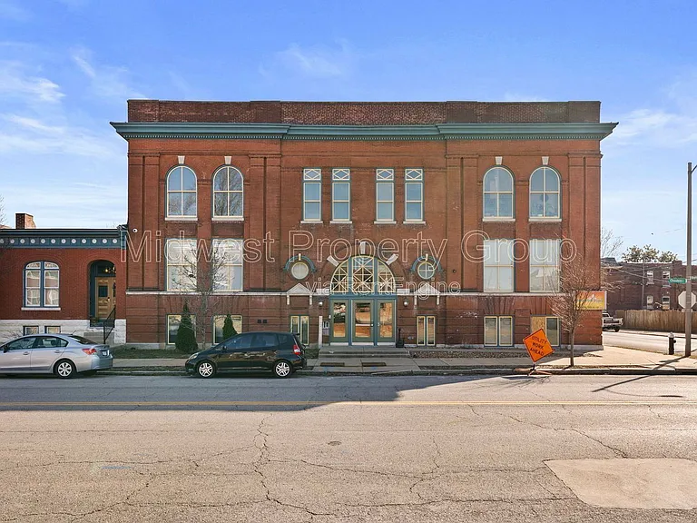 Chouteau Lofts — Photo 15