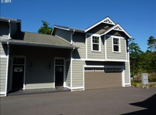 935 Hemlock St, Florence, OR 97439