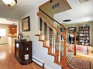 7 Jodi Beth Dr, Mahopac, NY 10541
