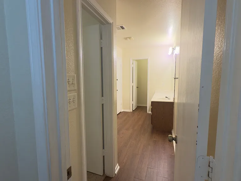 4105 Kings Canyon Dr — Photo 19