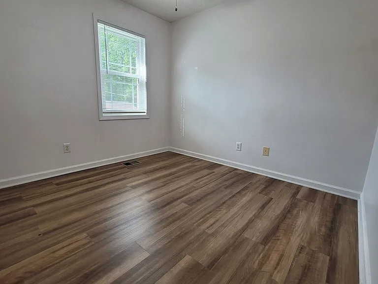 160 2nd St #110 — Photo 38