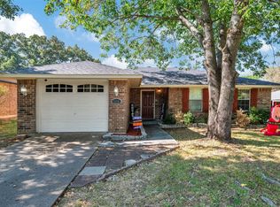 506 Flower St, Seagoville, TX 75159
