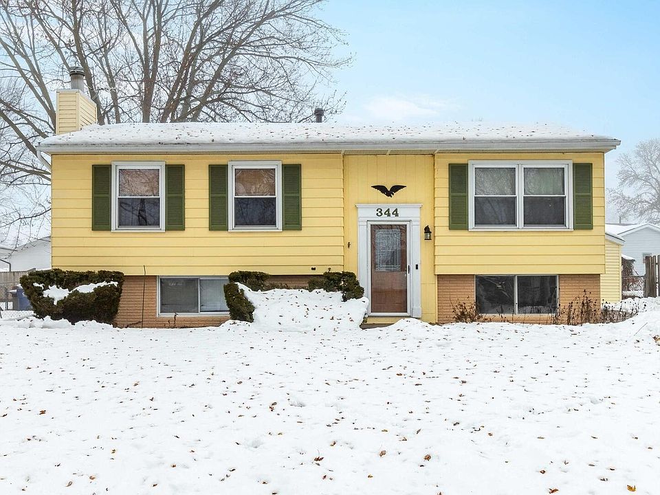 1st image of 344 W 61st Pl