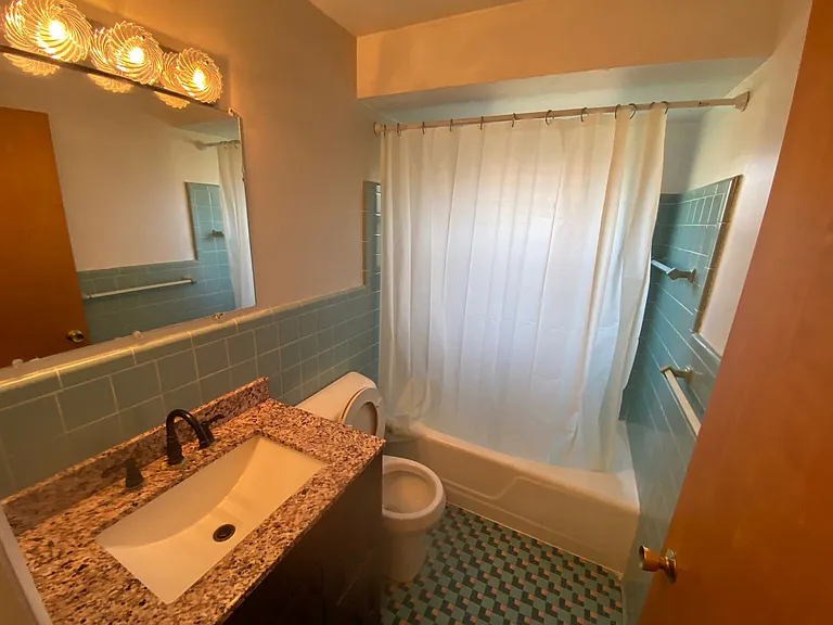 3171 Dickinson Ave — Photo 12