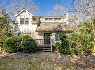 119 Mulford Ave, East hampton, NY 11937