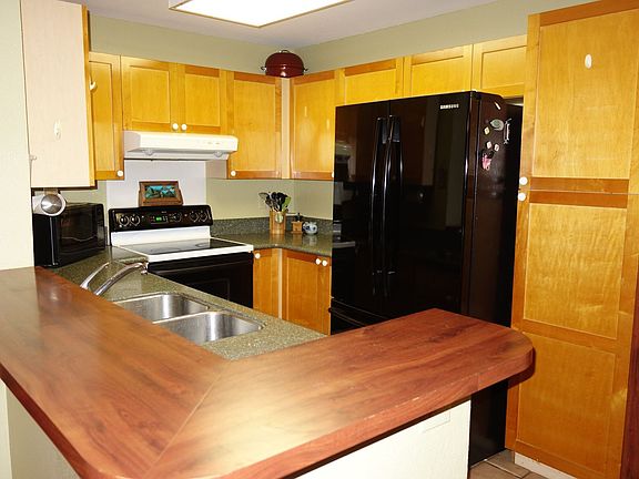 2nd image of 95-270 Waikalani Dr APT F104