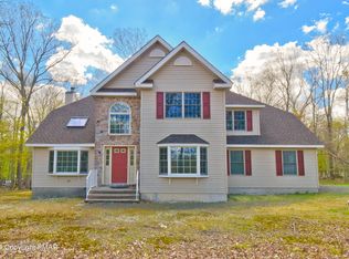 3407 Canterbury Cir, East Stroudsburg, PA